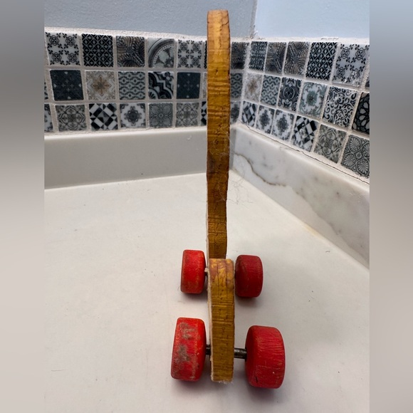 1940’s Fisher Price wood cut out duck #20 antique rare wheeled toy collectible - Picture 6 of 7